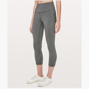 Lululemon Wunder Under Crop 21’